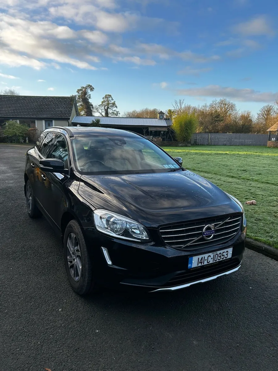 Volvo XC 60 - Image 1