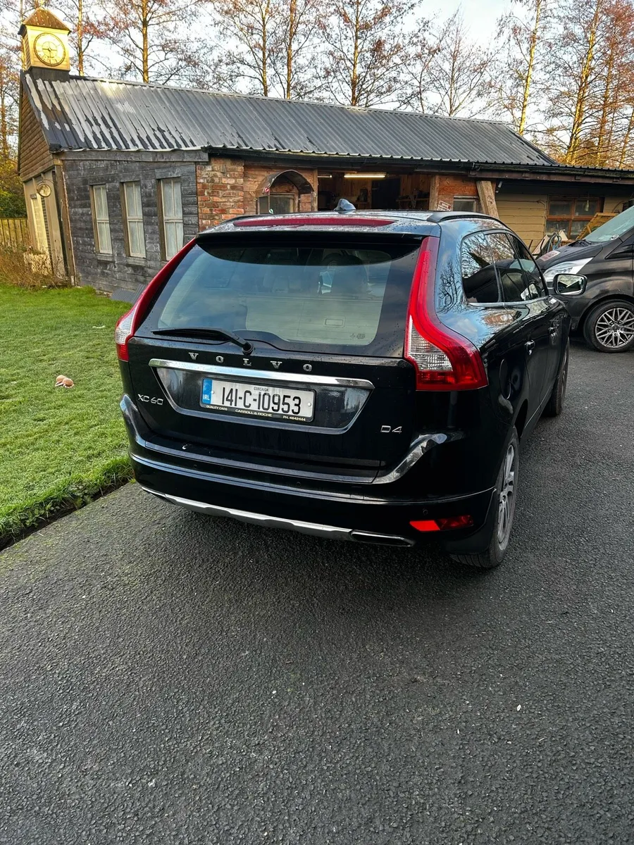 Volvo XC 60 - Image 2