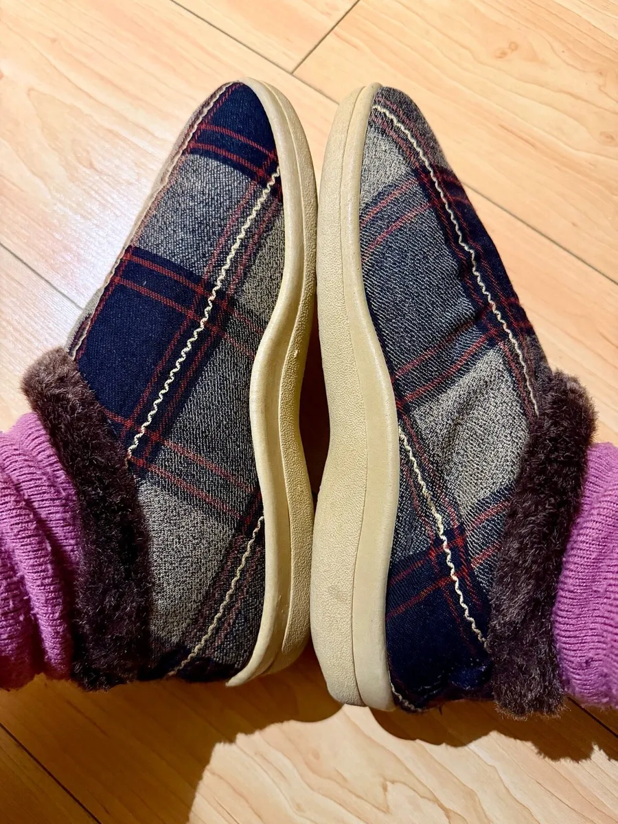 Winter slippers - Image 2