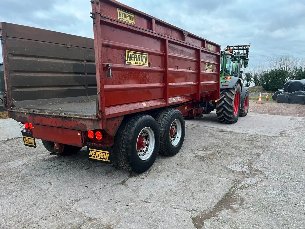 Herron Grain Trailer - Image 4