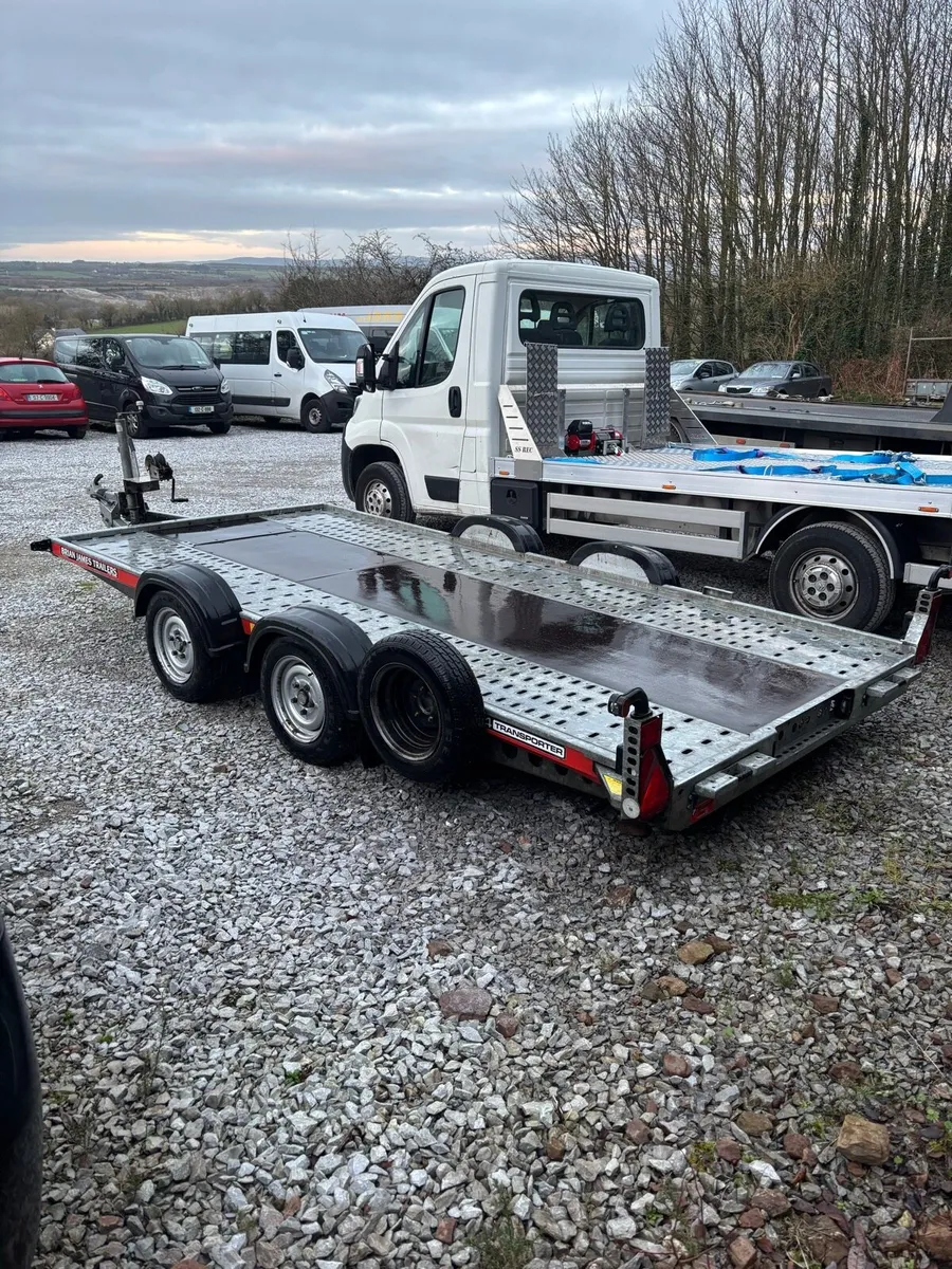 Brian James A4 Car Transporter - Image 1