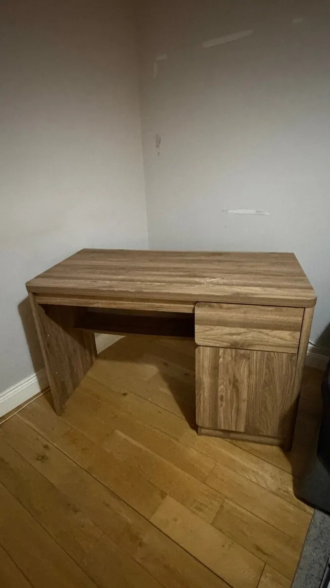 Home Desk & TV Stand - Image 2