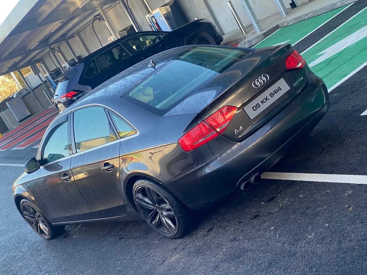 Audi A4 2009 - Image 3