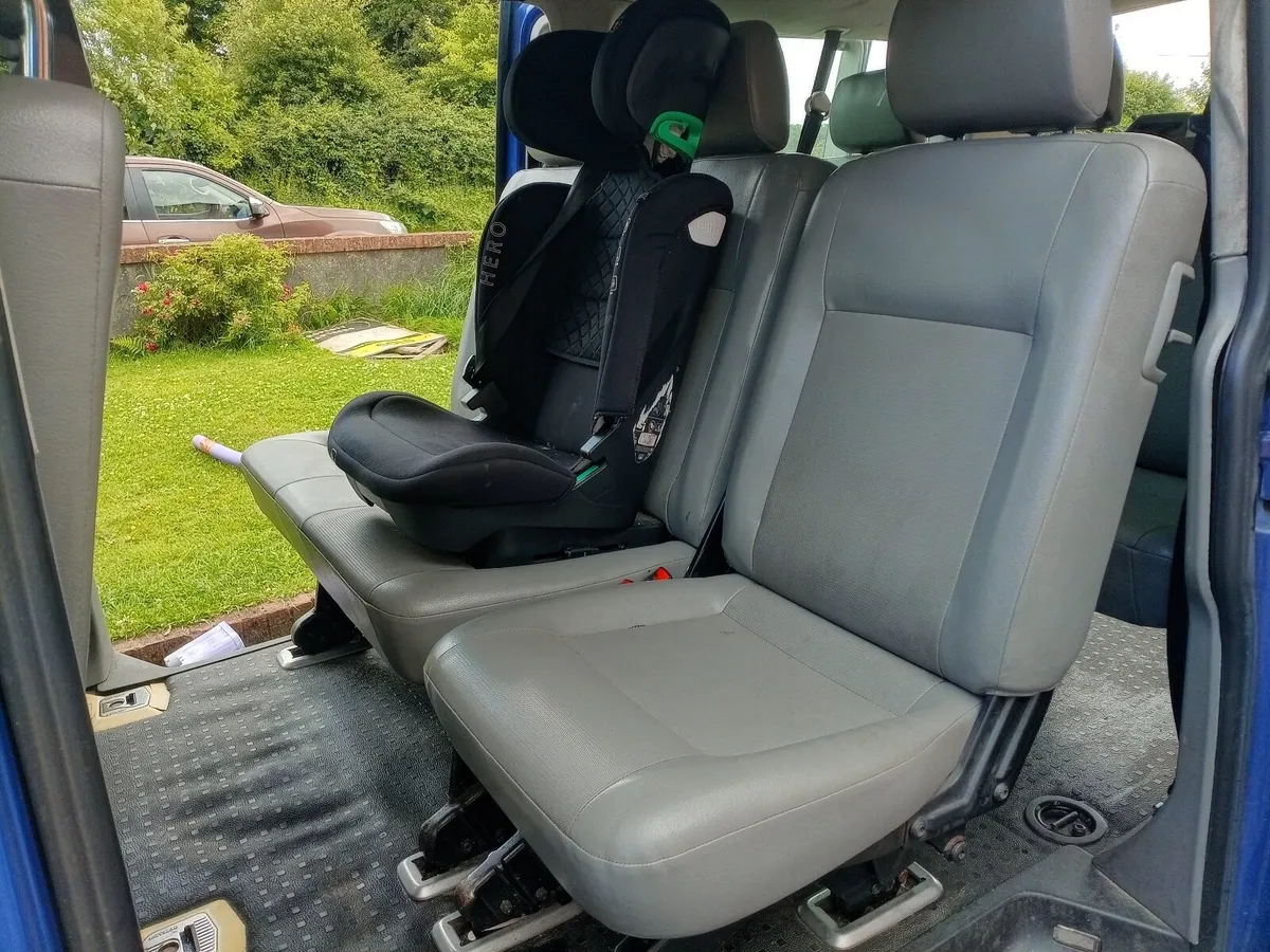 Volkswagen Shuttle 2008 - Image 4