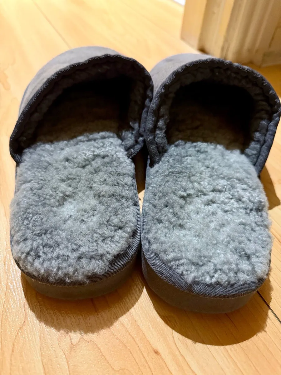 Slippers - Image 4