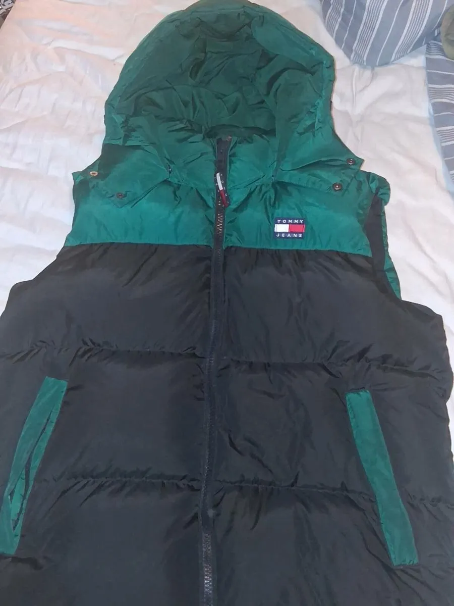 Tommy jeans gilet jacket - Image 1