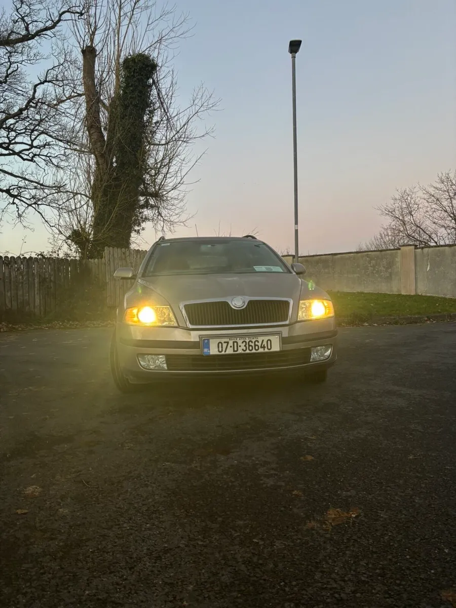 Skoda Octavia (estate) - Image 2