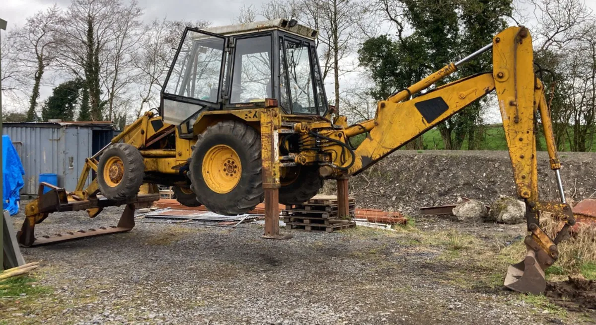JCB 3cx