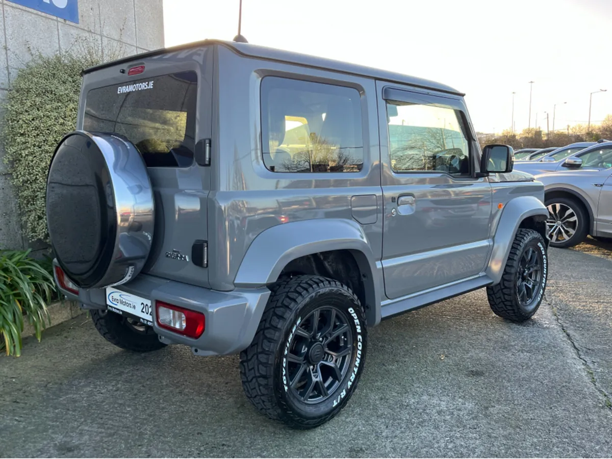 Suzuki Jimny LITTLE G SIERRA 4 SEAT AUTOMATIC 1.5 - Image 3
