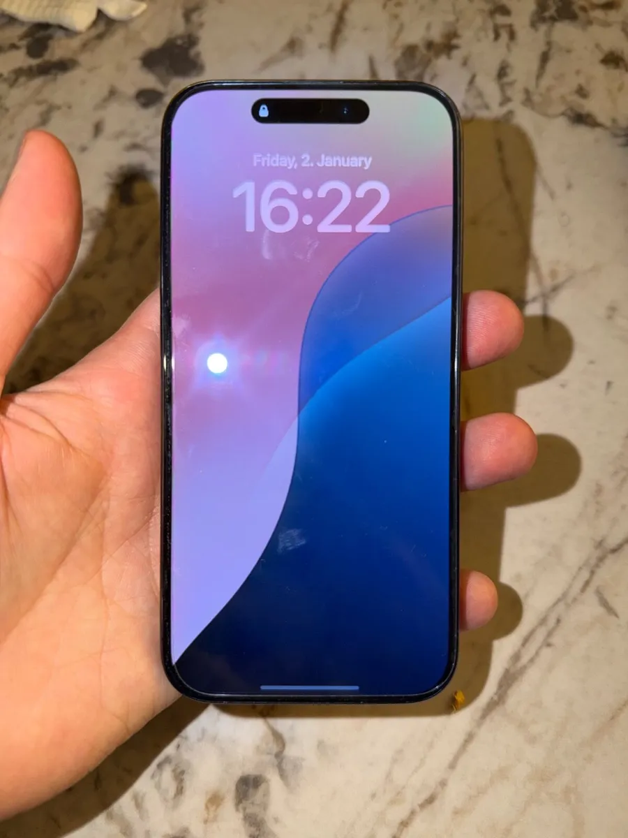 iPhone 15 Pro - Image 3