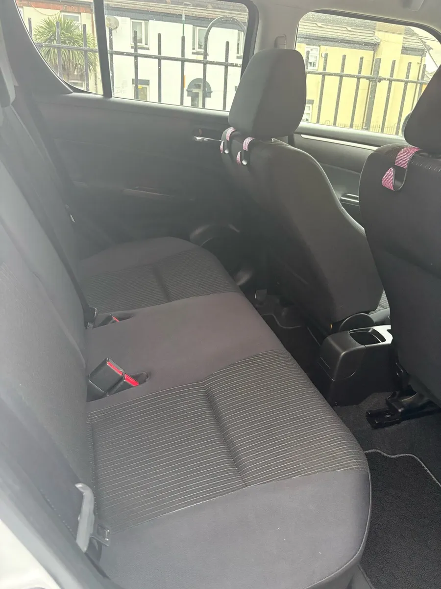 Suzuki Swift - Image 3