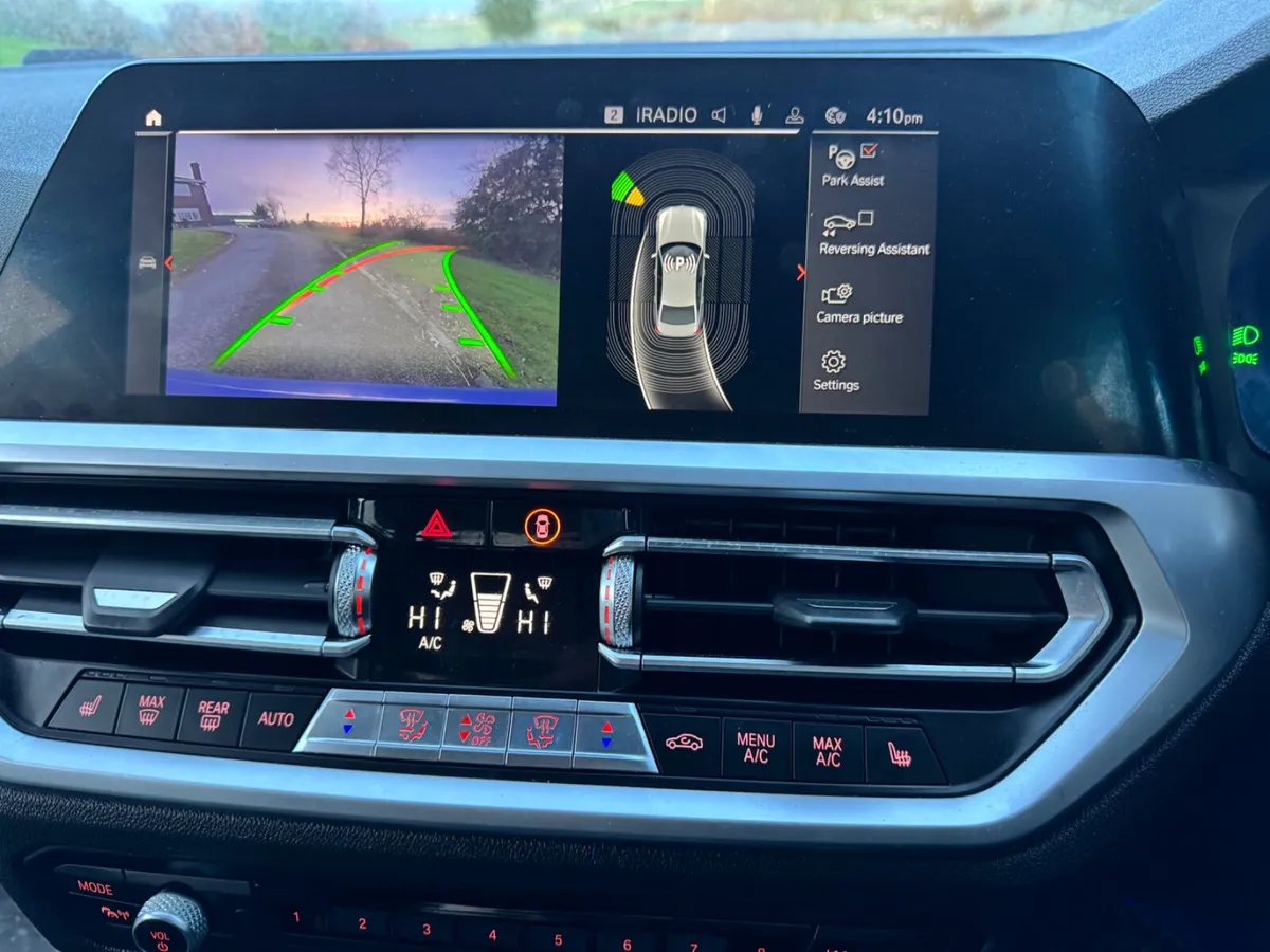 BMW 3-Series 2019 m sport - Image 2