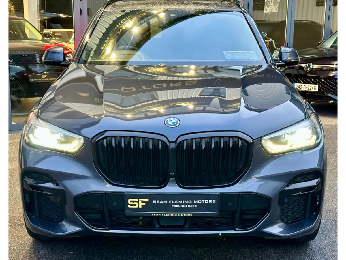 BMW X5 XDRIVE45E M SPORT AUTO - Image 3