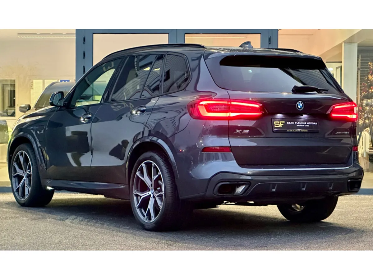BMW X5 XDRIVE45E M SPORT AUTO - Image 4