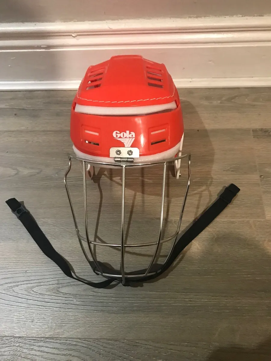 Gola Hurling Helmet - Image 3