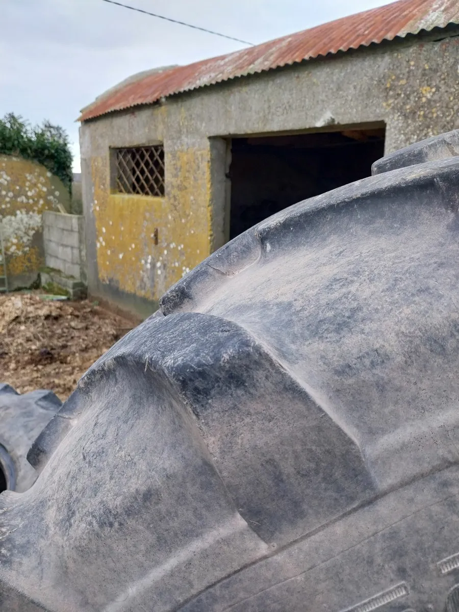 Tractor tyres - Image 2