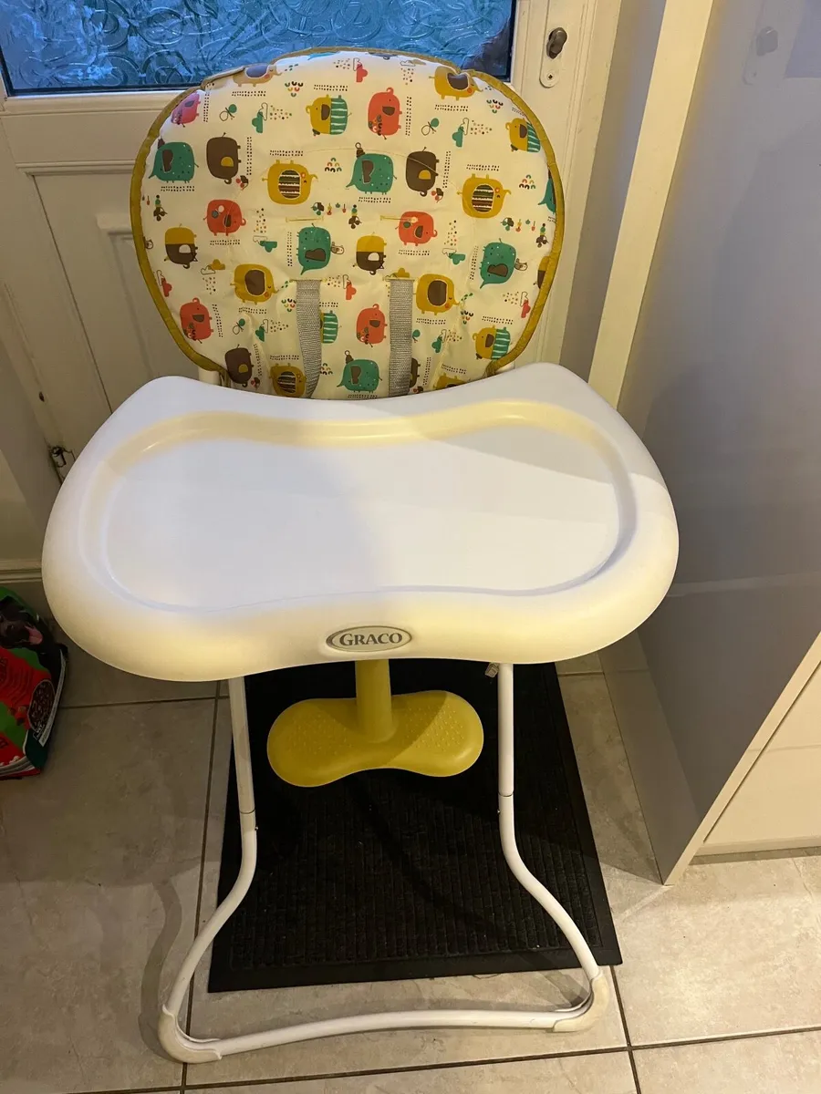 Graco feeding chair - Image 1
