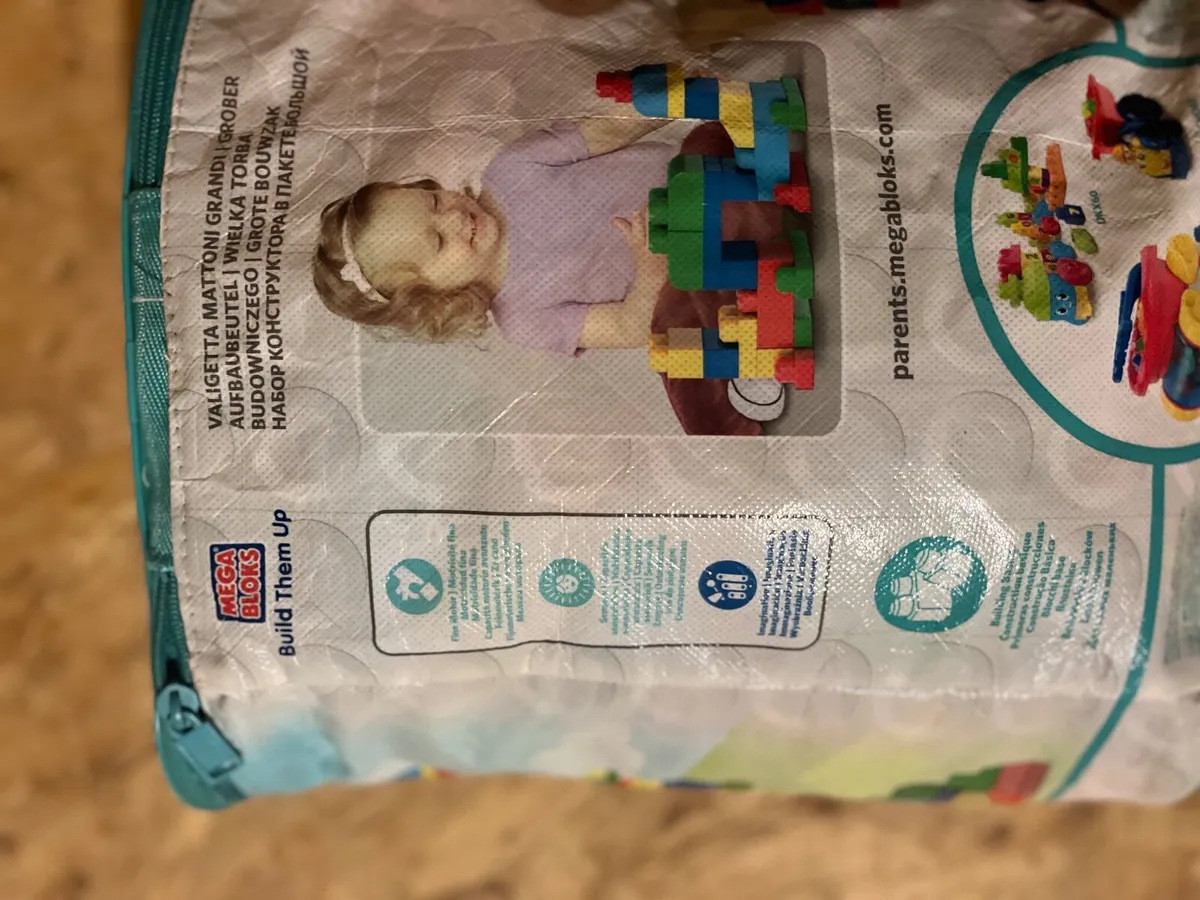 Fisher price first buliding blocks - Image 2