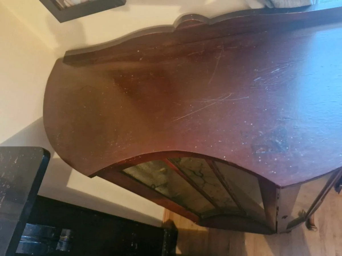 China cabinet - Image 2