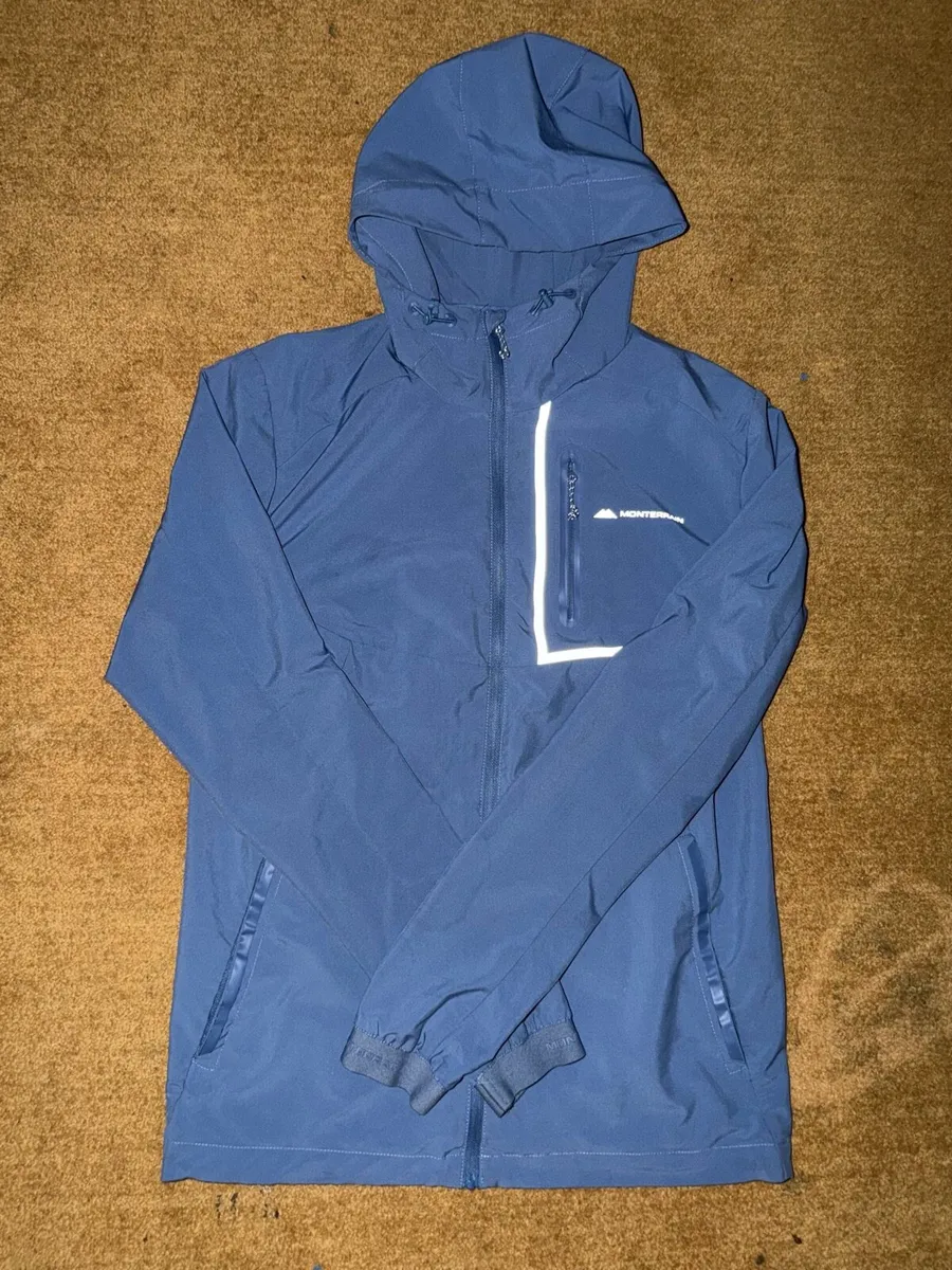 Monterrain Tracksuit - Image 1