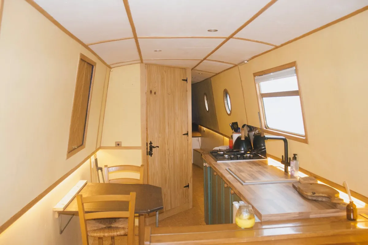 45ft Stern Piper Narrowboat - Image 3