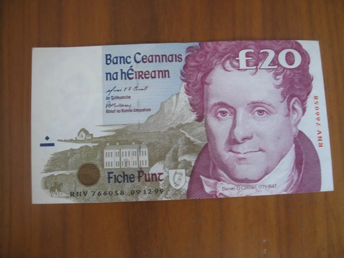 20 Pound C Series Notes - 55 Euros Each - Image 1