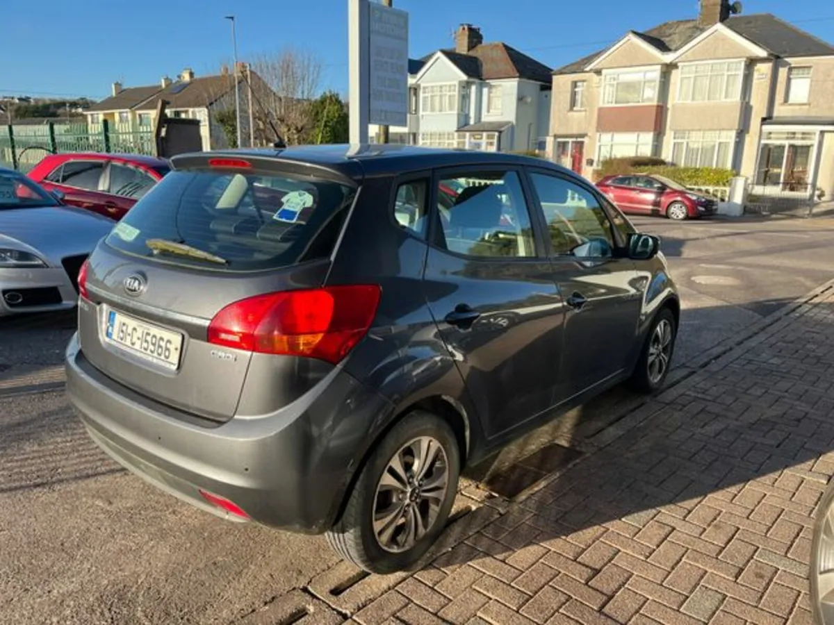 Kia Venga 1.4 Crdi 2 5DR - Image 3