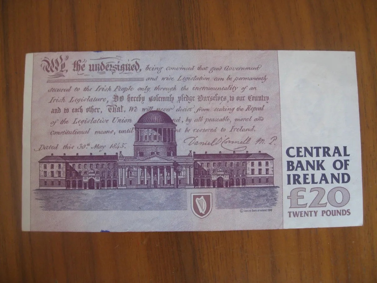 20 Pound C Series Notes - 45 Euros Each - Image 2