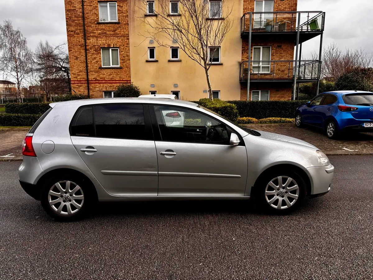 VW Golf 1.4 tsi 2008 Automatic - Image 2