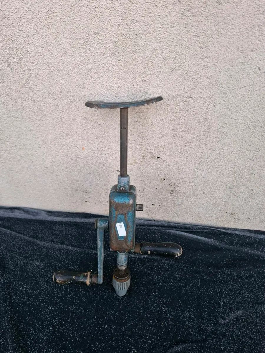 Vintage manual drill postage possible - Image 2