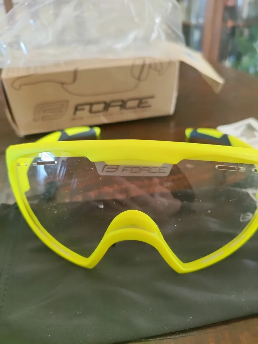 Force Ombro Plus Photochromic sunglasses New - Image 2