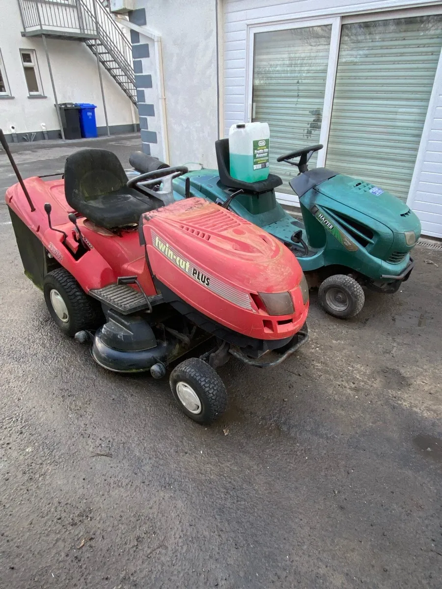 Two Ride on lawnmower - Image 1