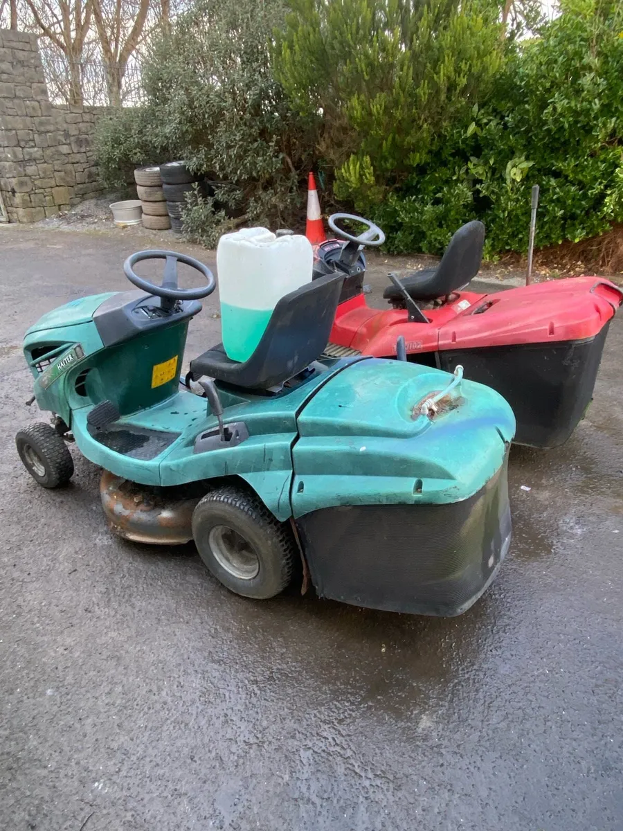 Two Ride on lawnmower - Image 2