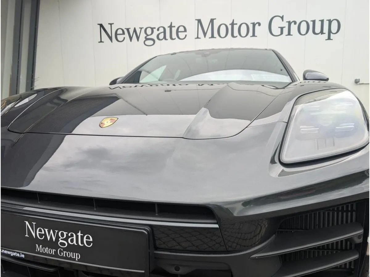 Porsche Panamera Hybrid 4 - 4+1 Adaptive Cruise Co - Image 4