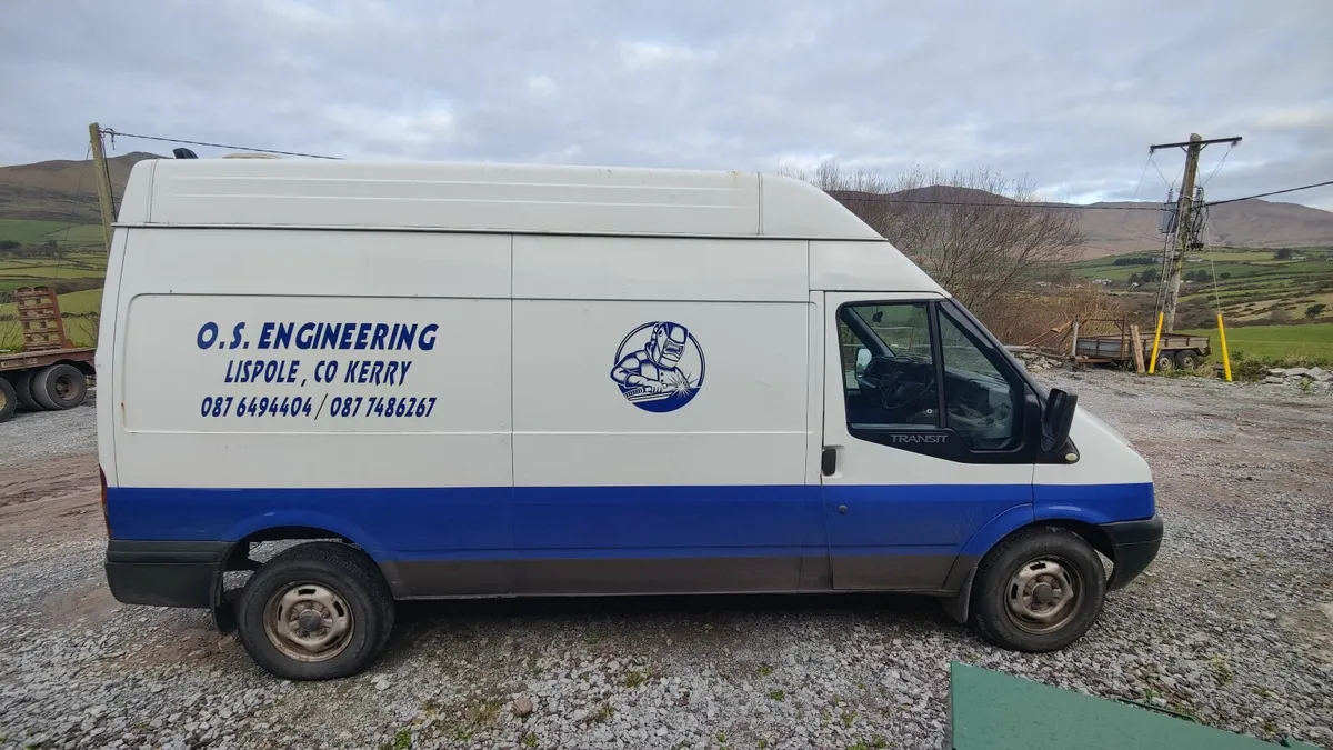 Ford Transit 2012 - Image 2