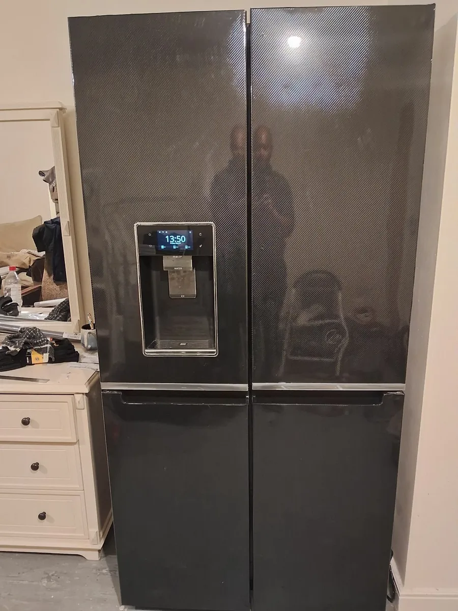 EX DISPLAY AMERICAN FRIDGE AND FREEZER - Image 2