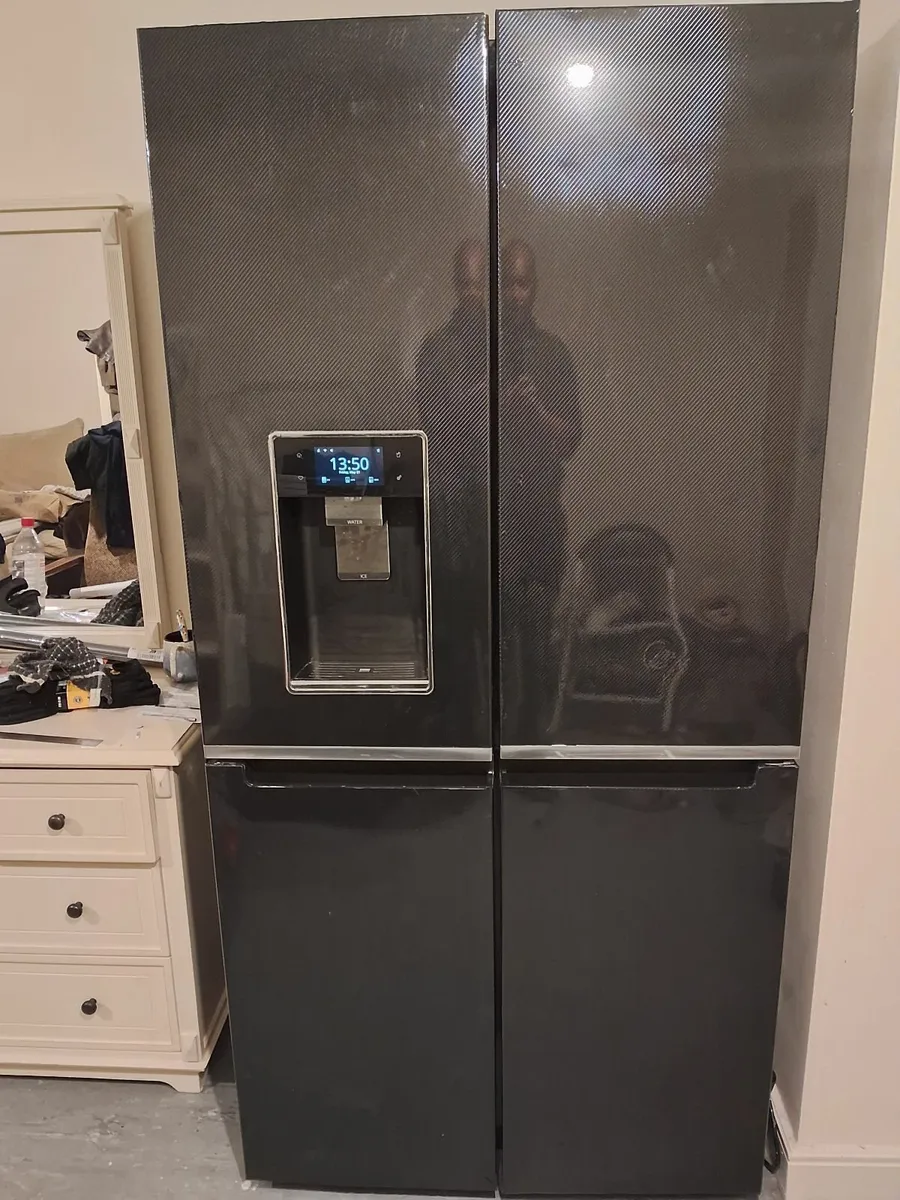 EX DISPLAY AMERICAN FRIDGE AND FREEZER - Image 1