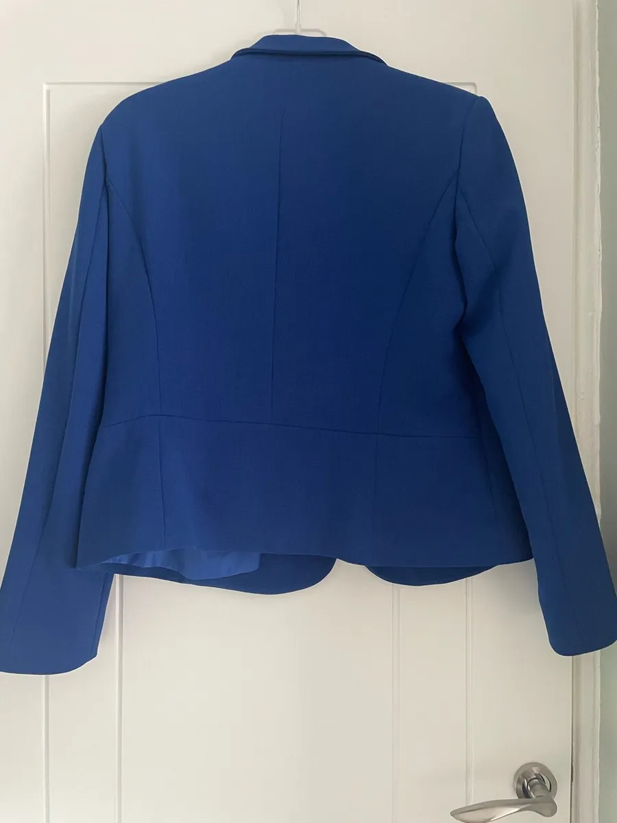 Blue jacket - Image 3