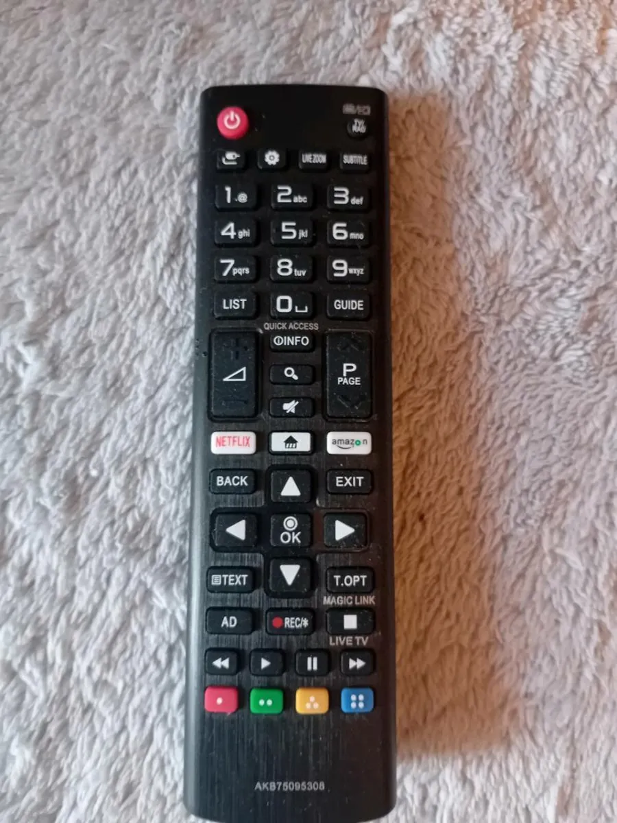 LG 31inch TV and remote - Image 2