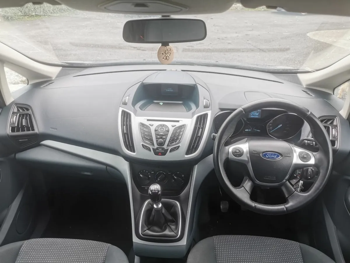 Ford C-Max 2011 - Image 2