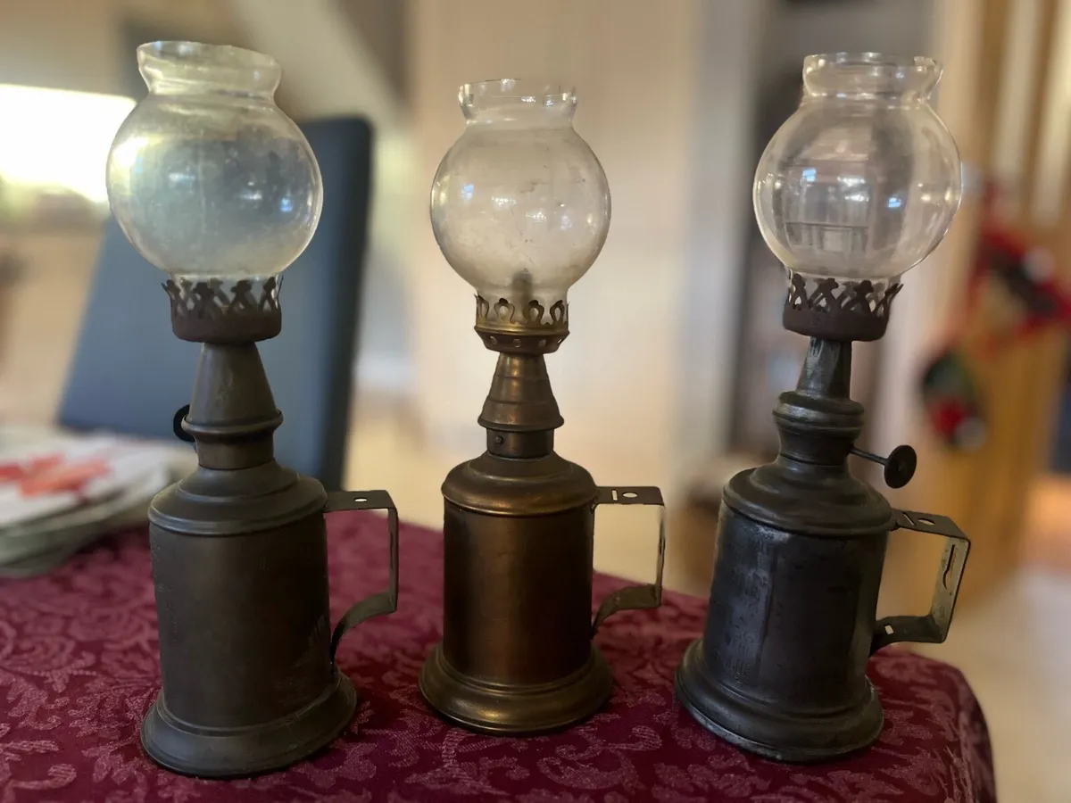 3 Vintage French Pigeon Oil Lamps - Image 1