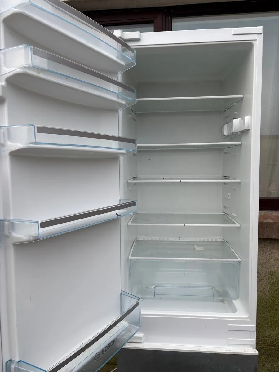 Fridge freezer - Image 1