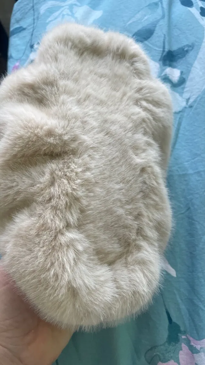 New fluffy bag - Image 2