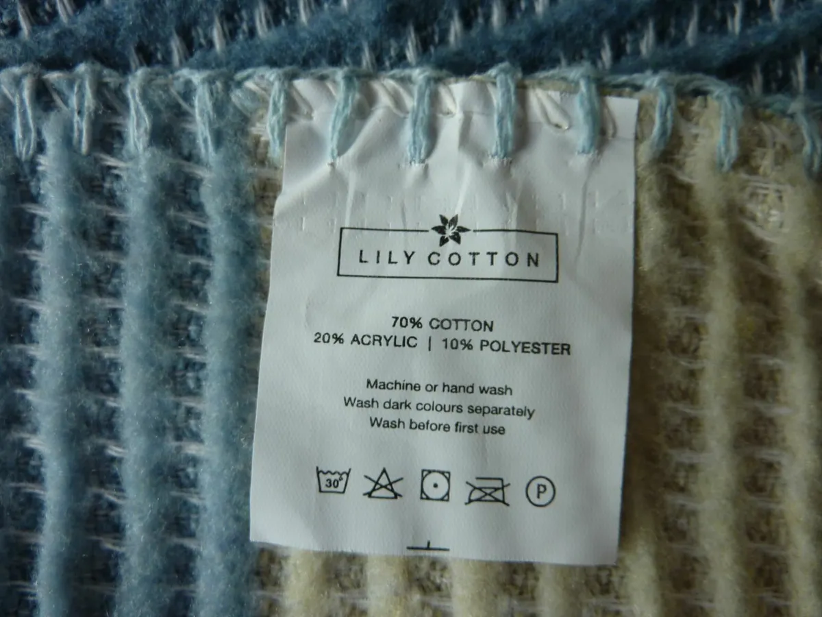 Large blanket - Image 2