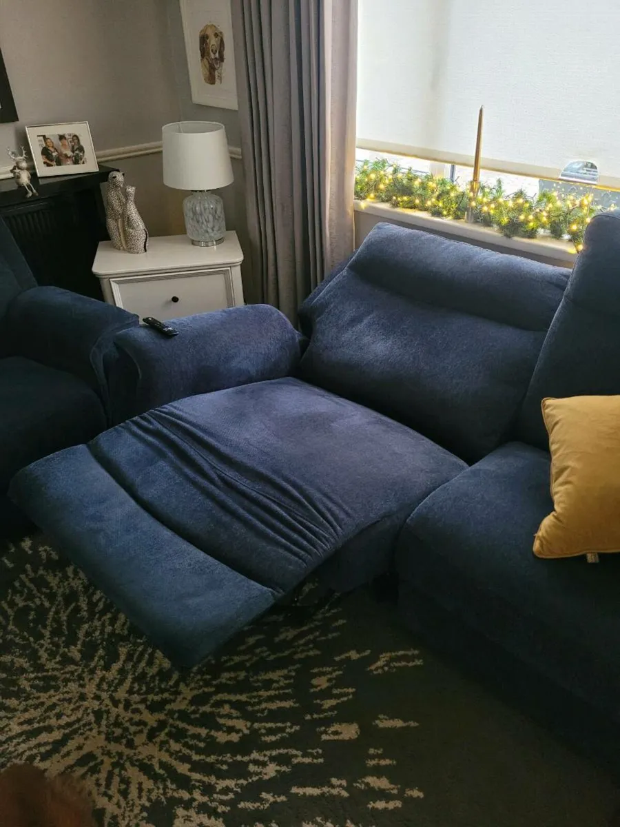 Sofa,s recliners - Image 3