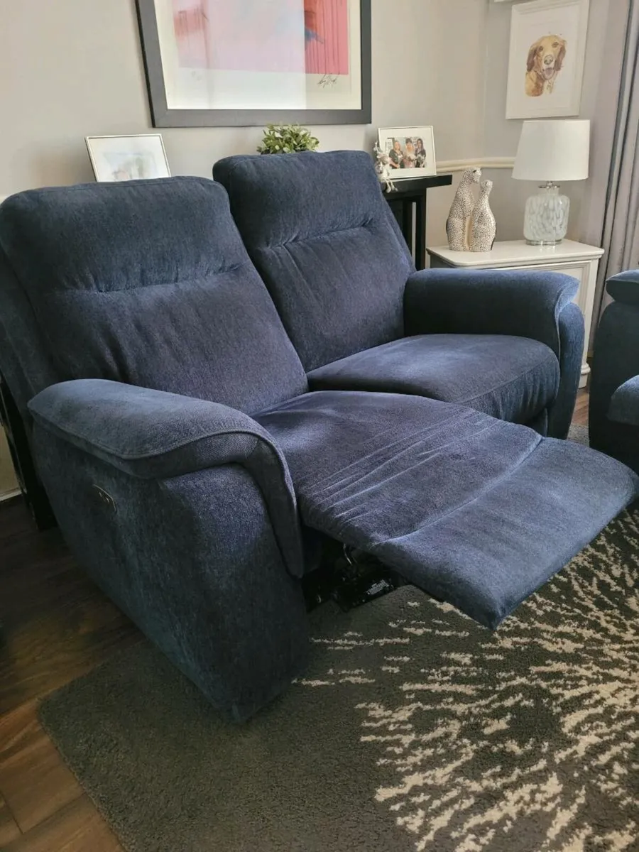 Sofa,s recliners - Image 4