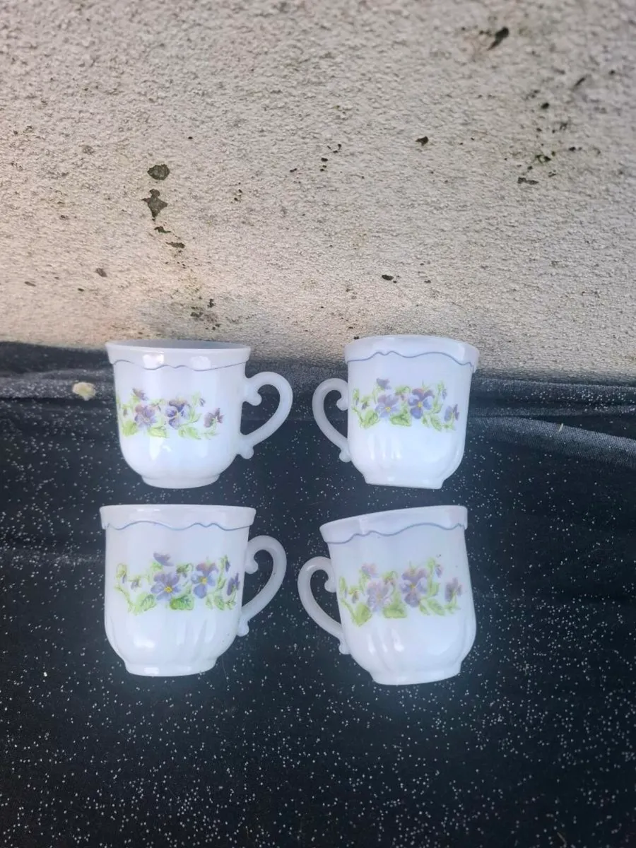 4 moka espresso cups