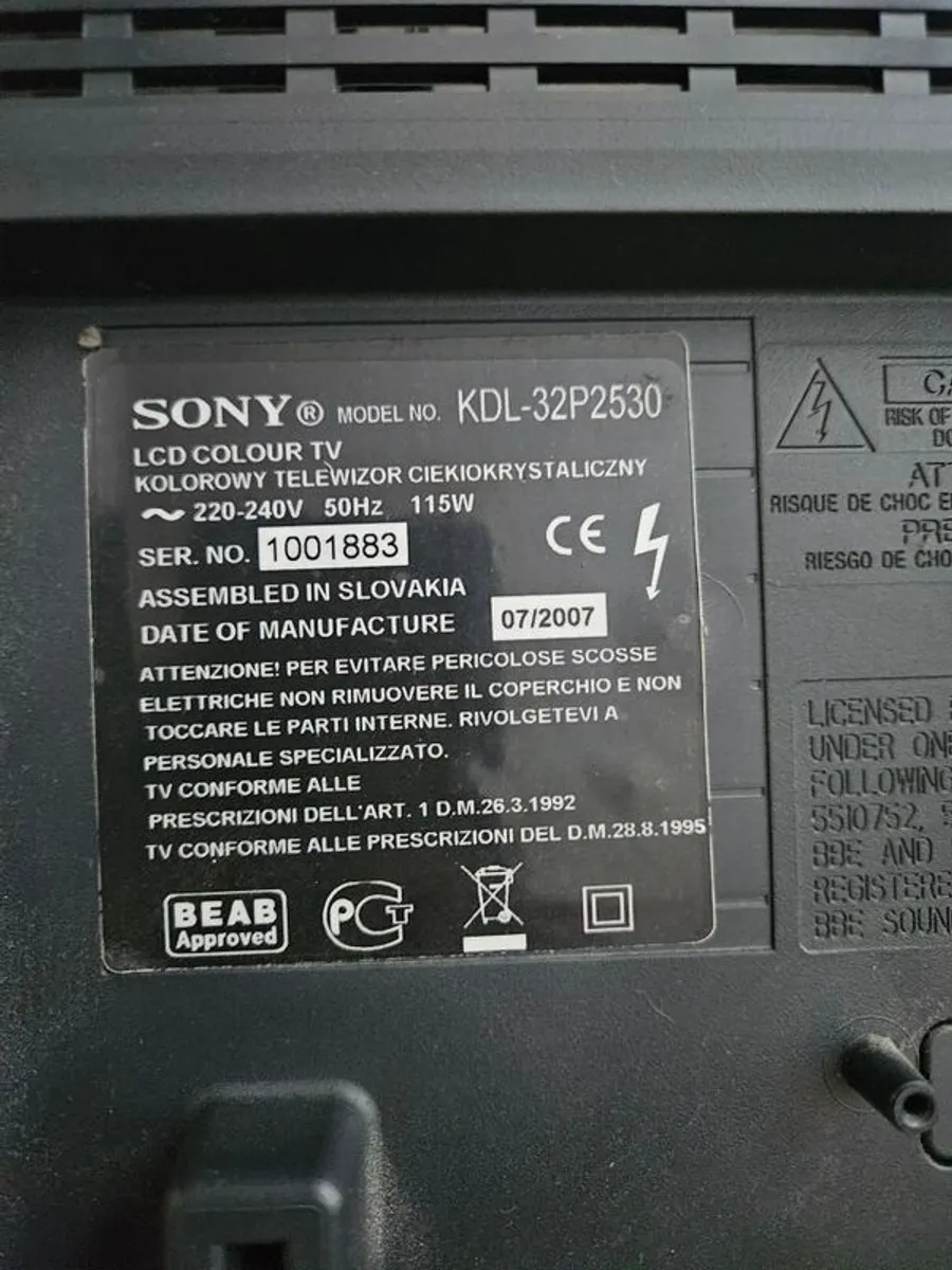 32" Sony Bravia TV - Image 3