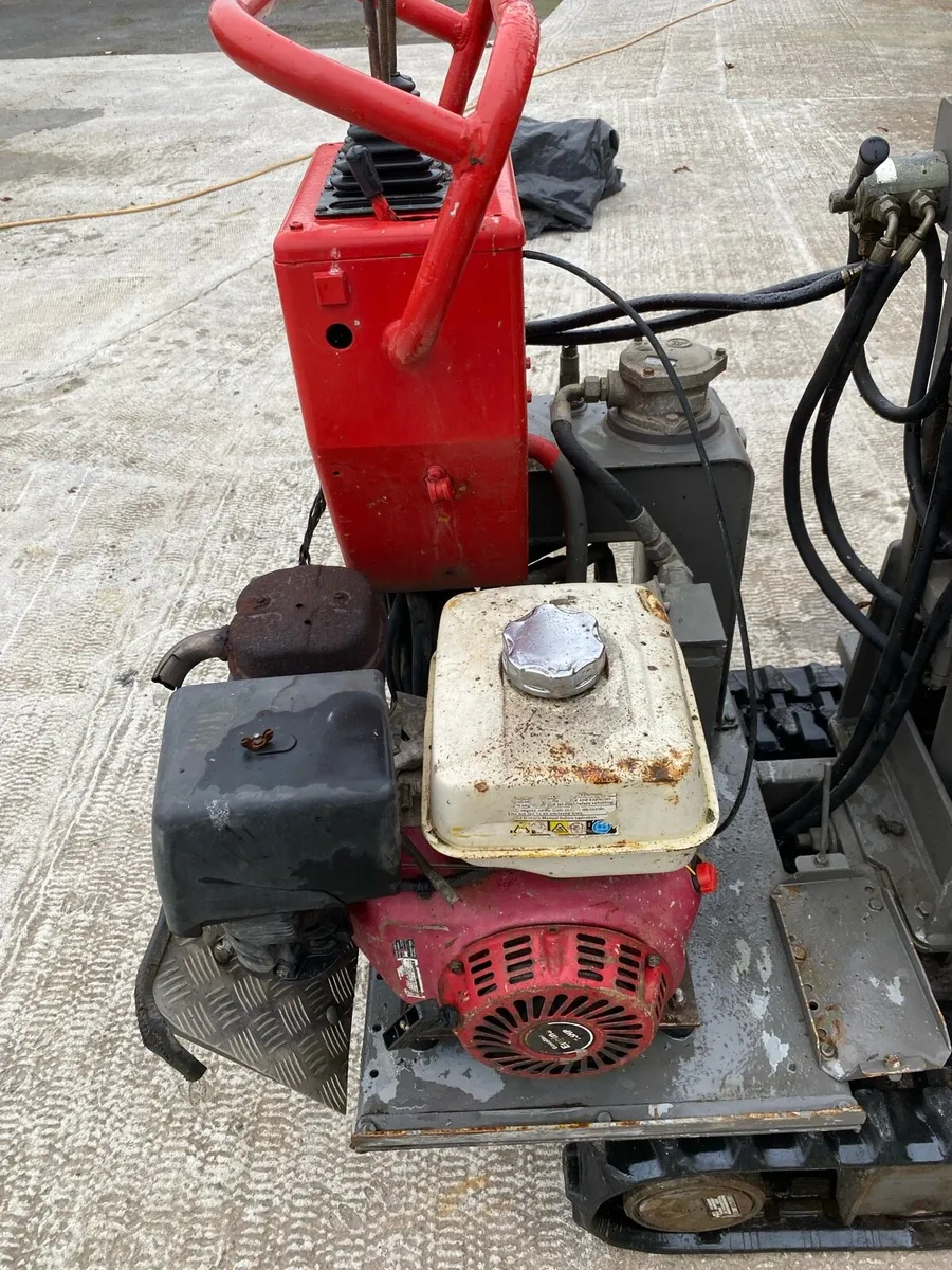 Hinowa Hi Tip TrackDumper 13hp Honda engine - Image 4