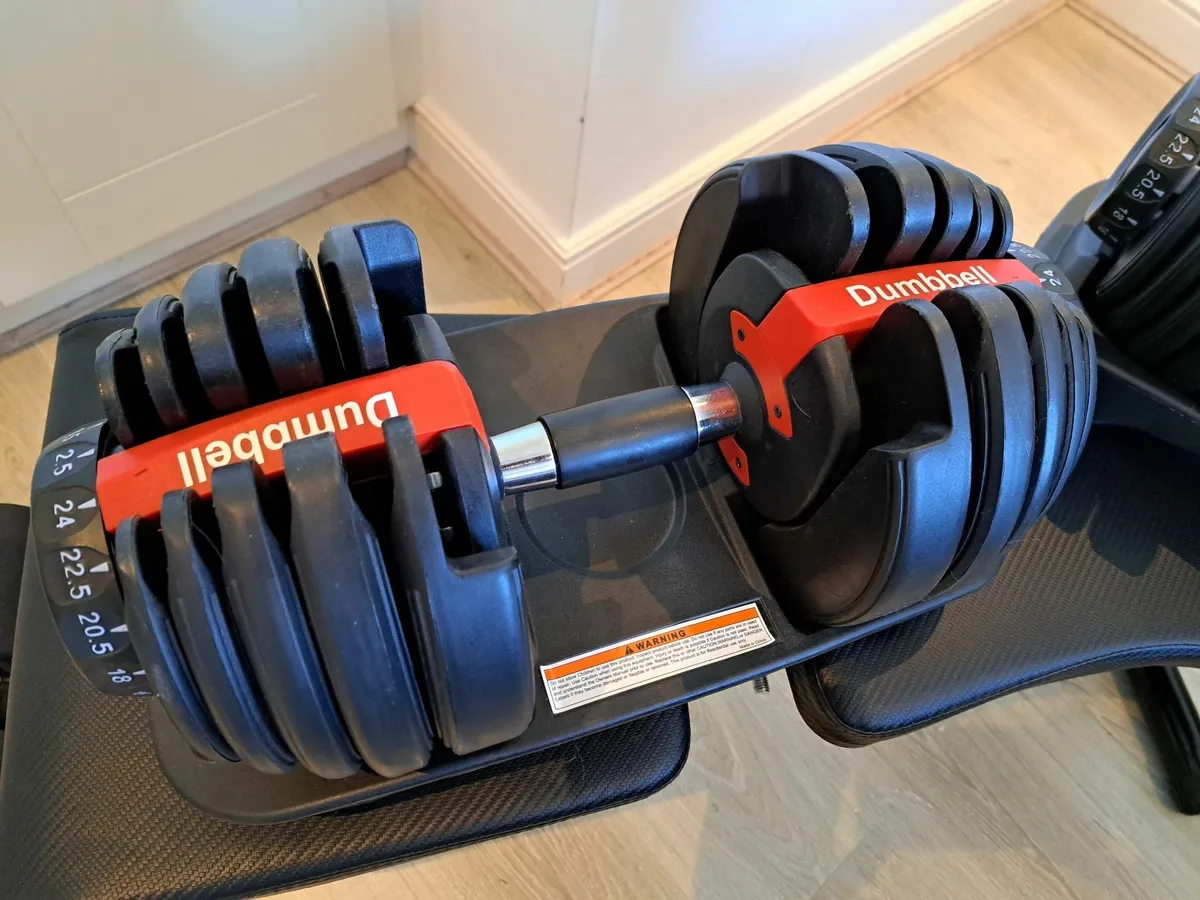 Adjustable dumbbells 24kg and bench - Image 4
